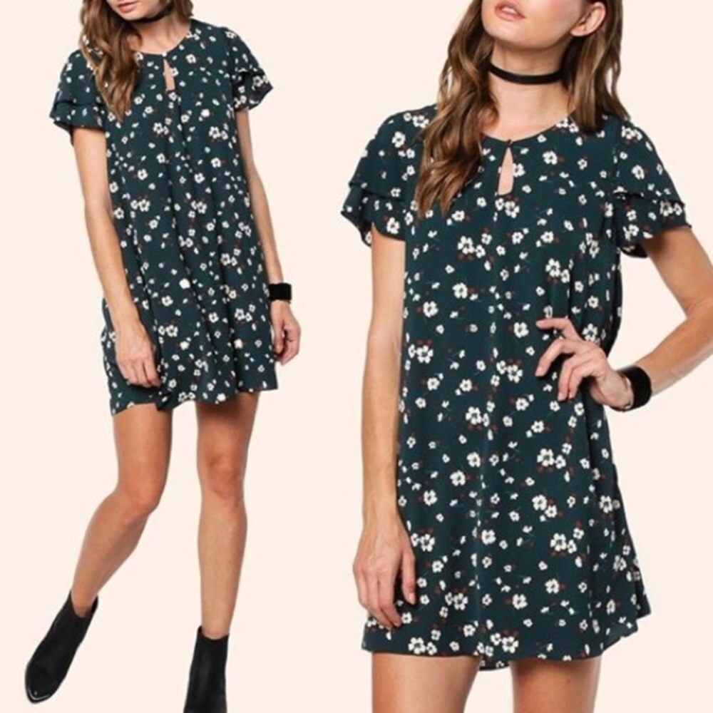 Floral Dress with keyhole